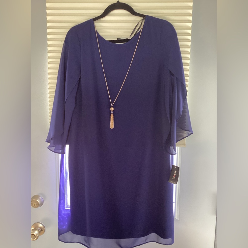 Women’s knee length dress